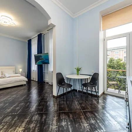 Apartment View On Sofievskaya Square Kyiv