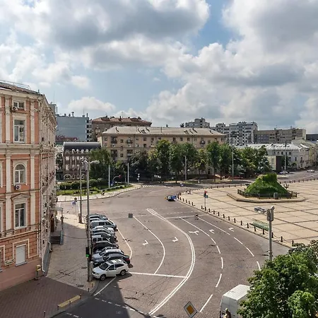 View On Sofievskaya Square Apartment Kyiv